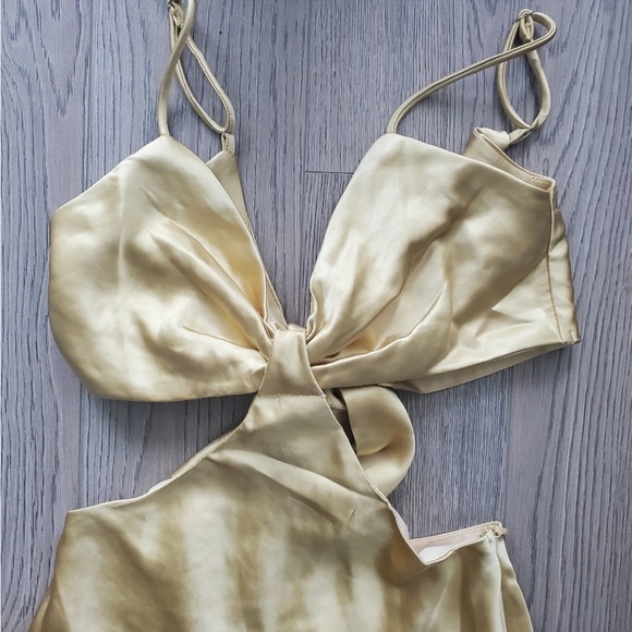 ACAPULCO CAMI STRAP TIED BACK SATIN MAXI DRESS LEMON - Picture 8 of 9